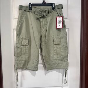 Ring of Fire Olive Cargo Shorts for Men